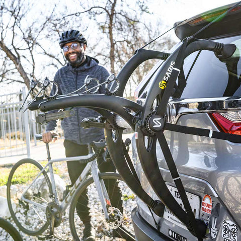 Saris Bones EX 2-Bike Trunk Rack with bikes loaded angle