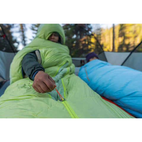 Therm-a-Rest Boost 650 32 Degree Down Sleeping Bag in Meadow Green lifestyle