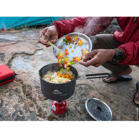 MSR Ceramic 2.5 L Pot cooking