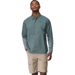 NRS Men's Switch Hybrid Long-Sleeve Shirt in Slate model front