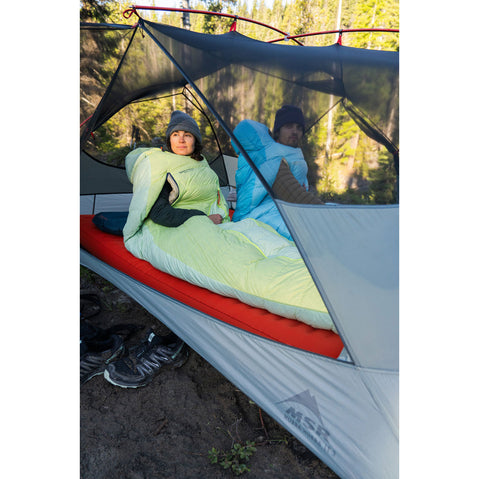 Therm-a-Rest Boost 650 32 Degree Down Sleeping Bag in Meadow Green lifestyle