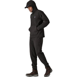 Patagonia Men's R2 TechFace Pullover in Black model full
