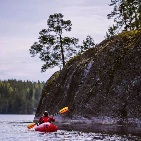 Aqua Bound Tango Fiberglass Straight Shaft 4-Piece Kayak Paddle lifestyle3