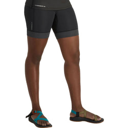 NRS Women's HydroSkin 0.5 Shorts in Black/Graphite model frontcrop