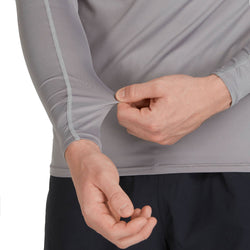 NRS Men's Breaker Rashguard Hoodie in Titanium model detail2