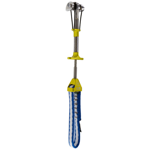 Metolius Ultralight Offset Master Cam in Yellwo/Blue angle