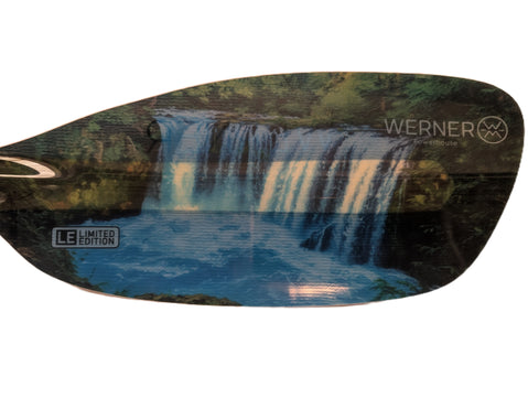 Werner Powerhouse Fiberglass 4-Piece Breakdown Whitewater Kayak Paddle