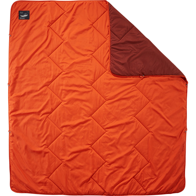 Therm-A-Rest Argo Double Wide Synthetic Blanket in Tomato