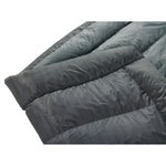Therm-A-Rest Vela 20 Degree Double Wide Down Quilt in Storm detail